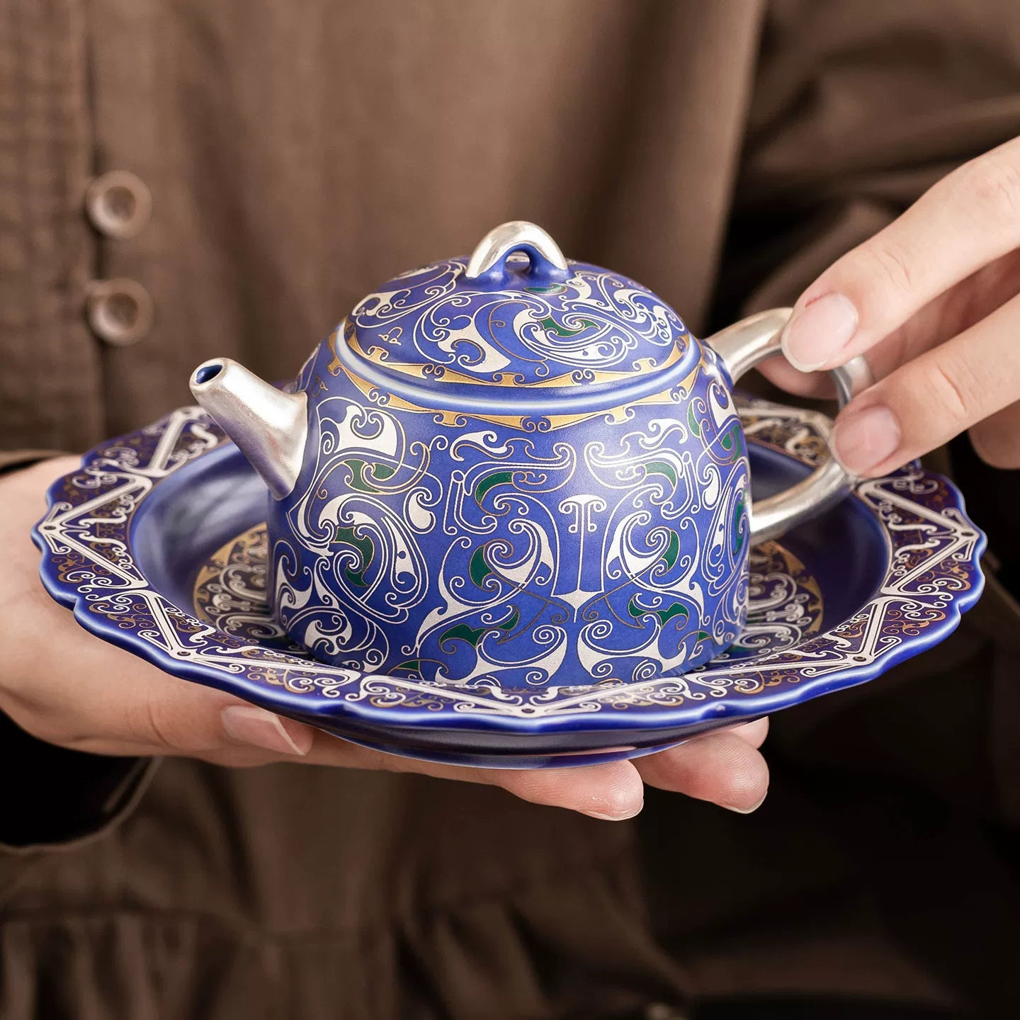 Yoru Tea Set
